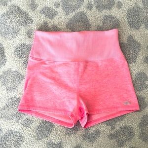 ALO Yoga shorts in Pale Pink - Size S